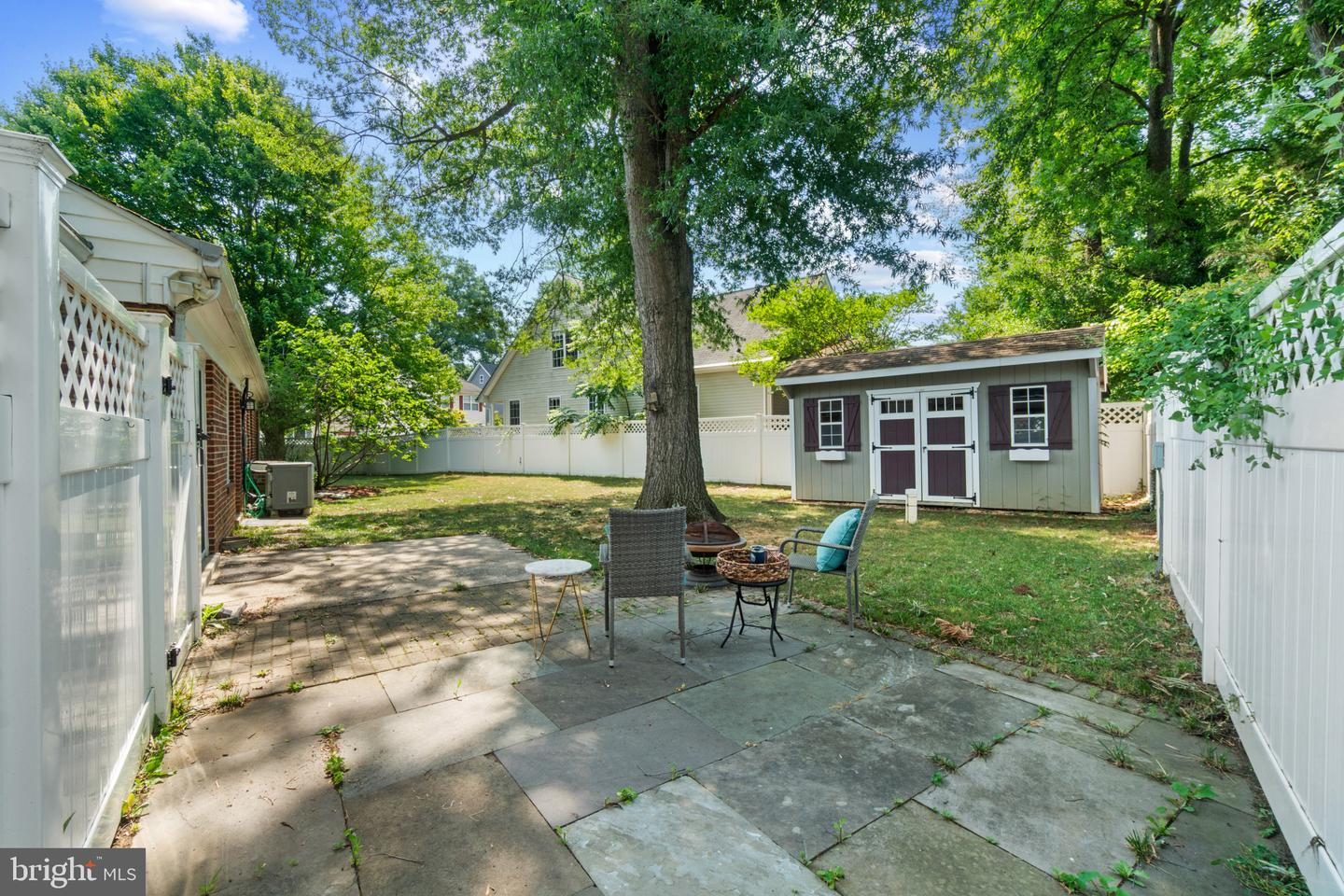 117 Oakwood Rd Property Photo 47
