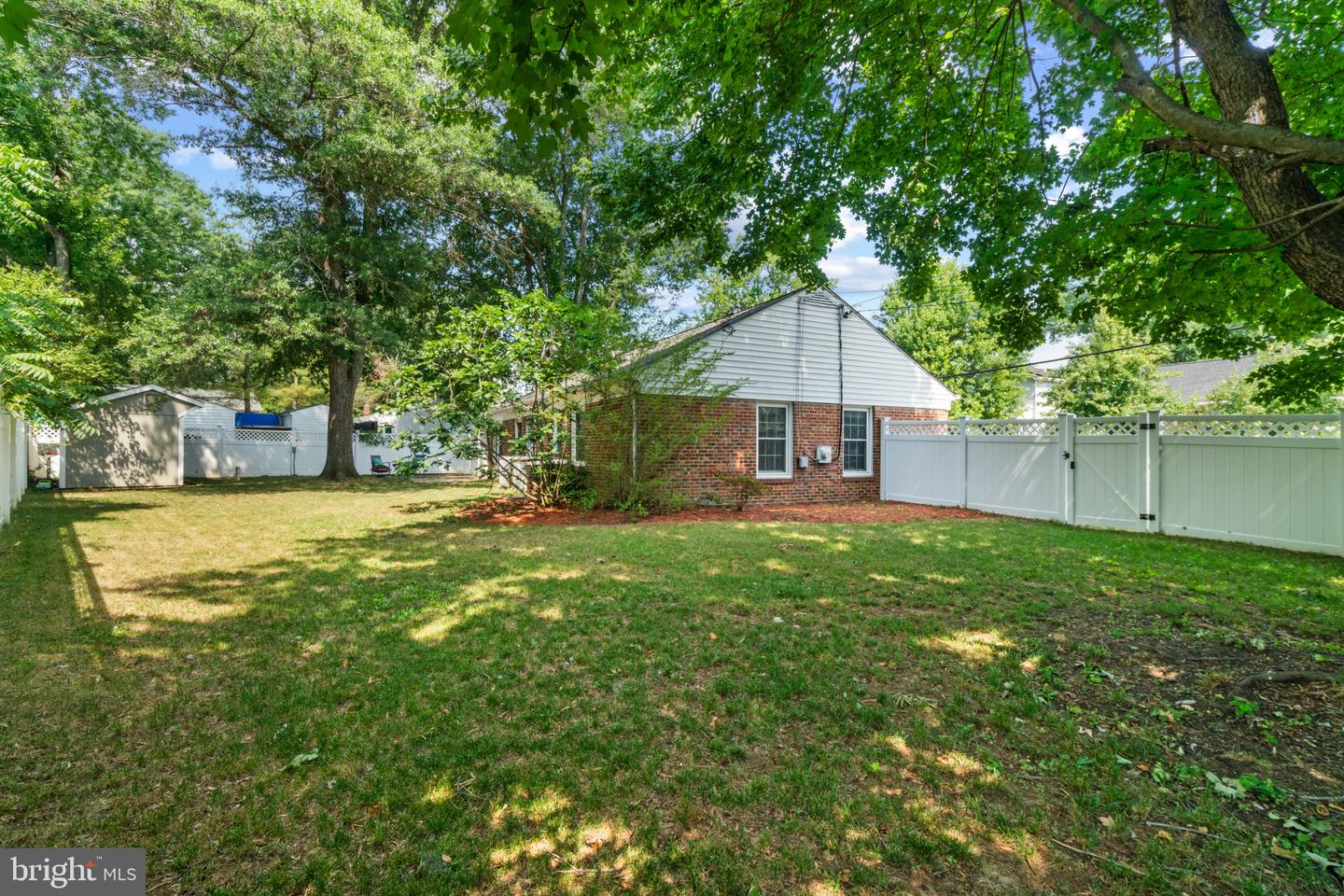 117 Oakwood Rd Property Photo 49
