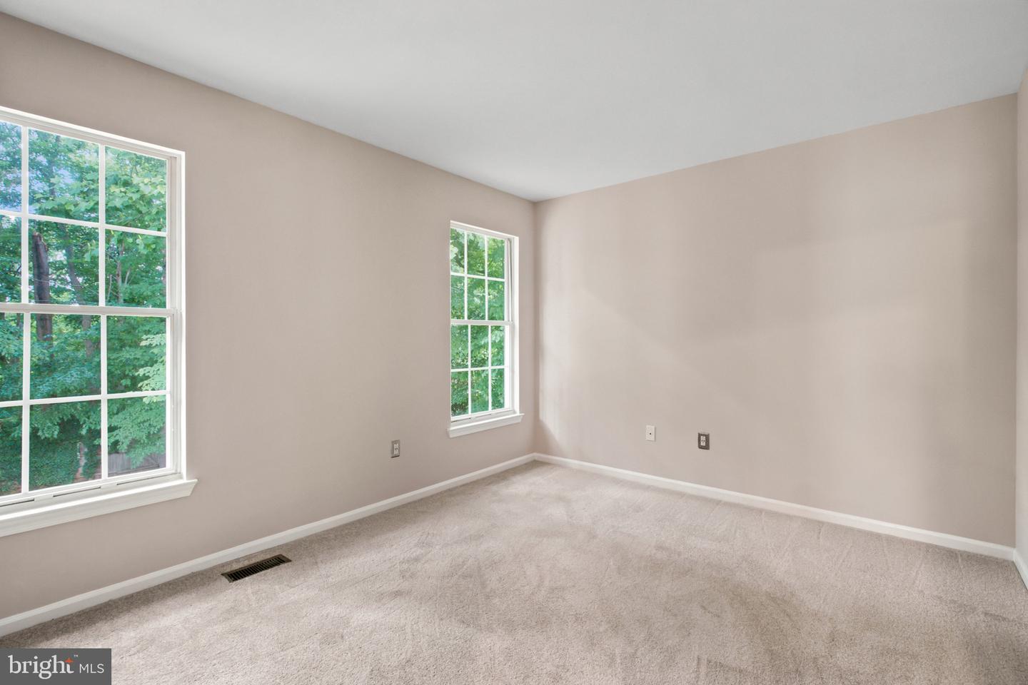1660 Patrice Cir Property Photo 24