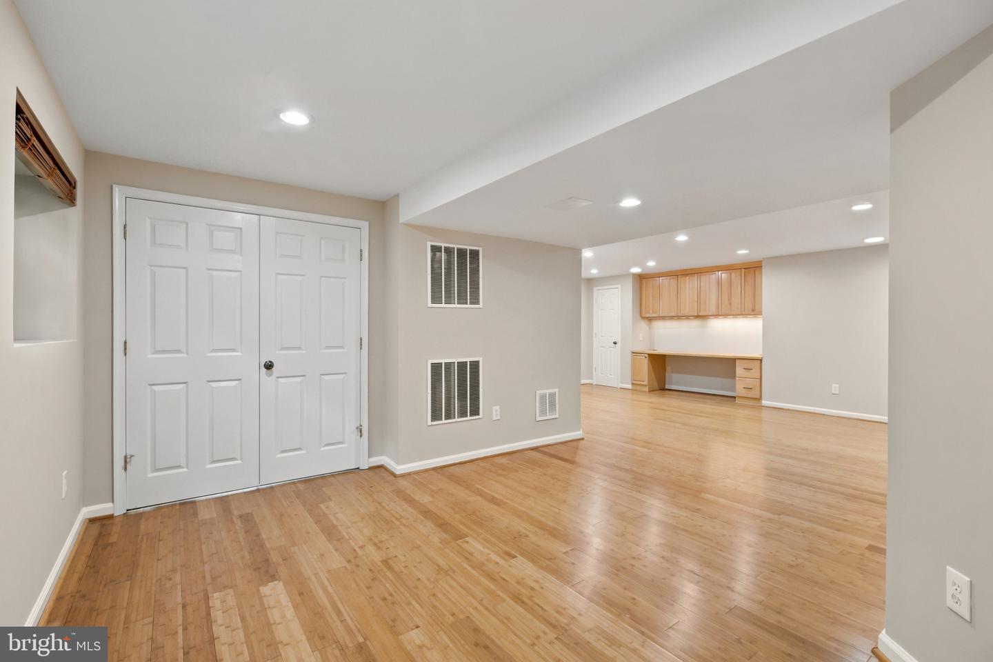 1660 Patrice Cir Property Photo 37