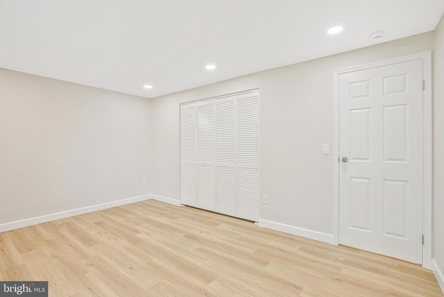 1407 Gesna Dr Property Photo 20