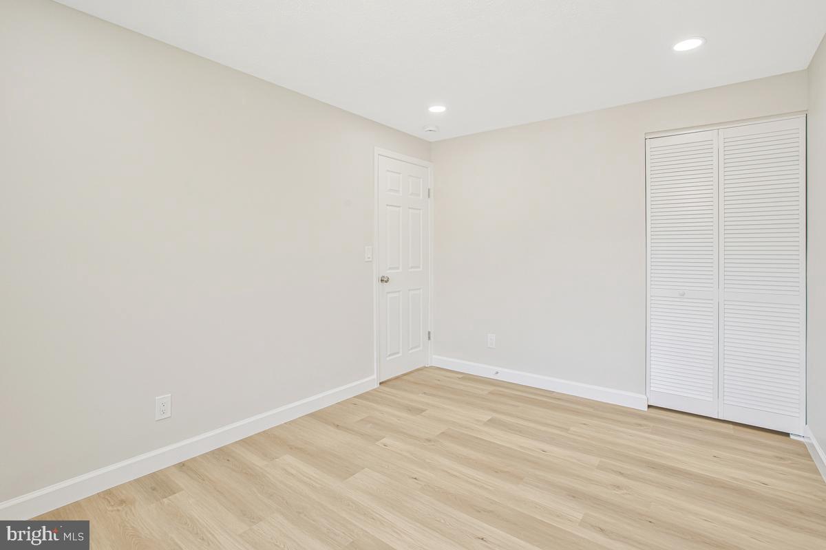 1407 Gesna Dr Property Photo 24