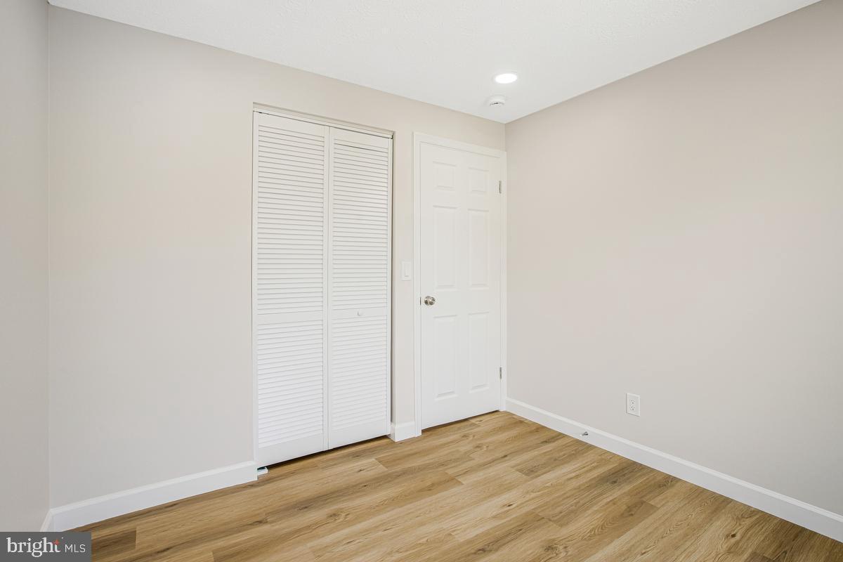1407 Gesna Dr Property Photo 26