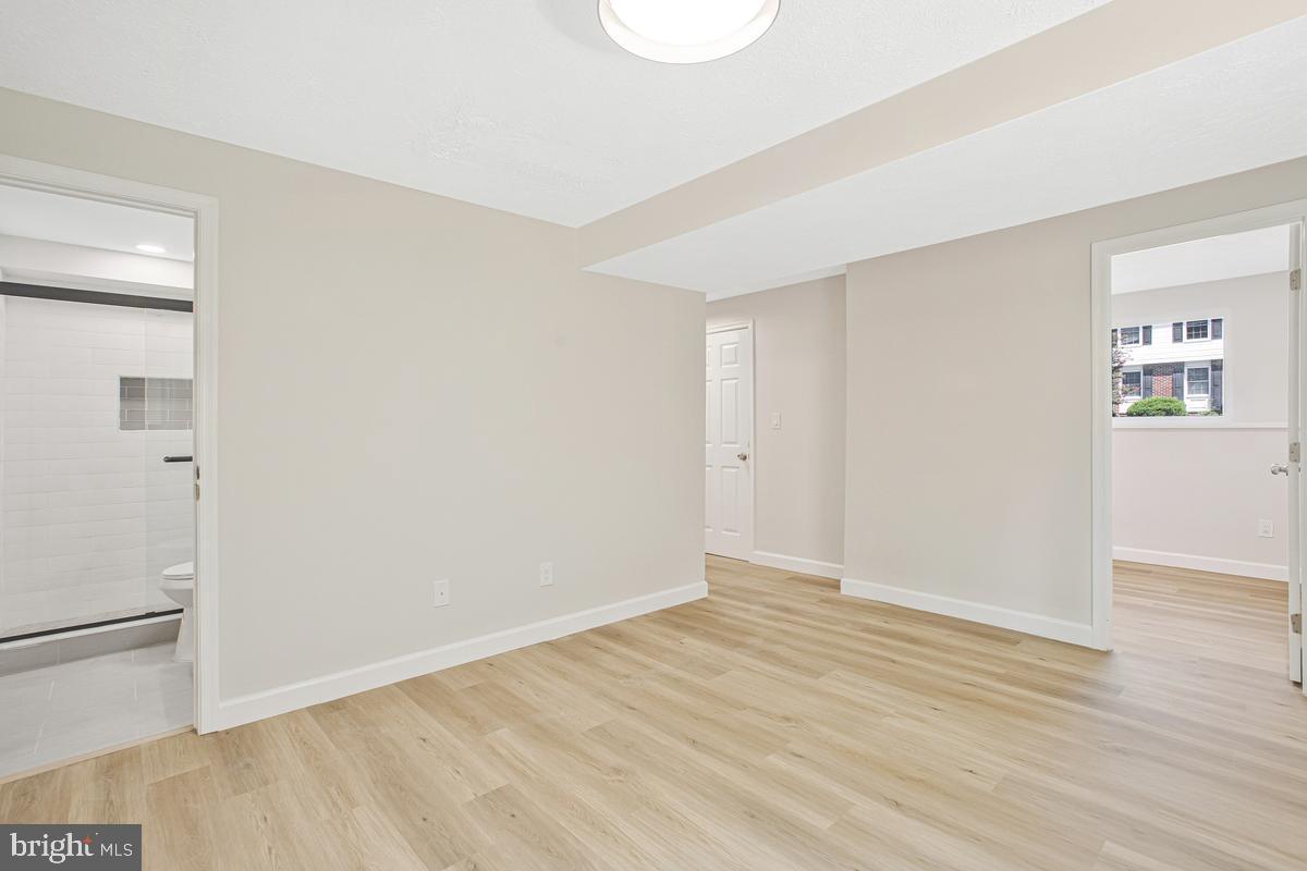 1407 Gesna Dr Property Photo 28