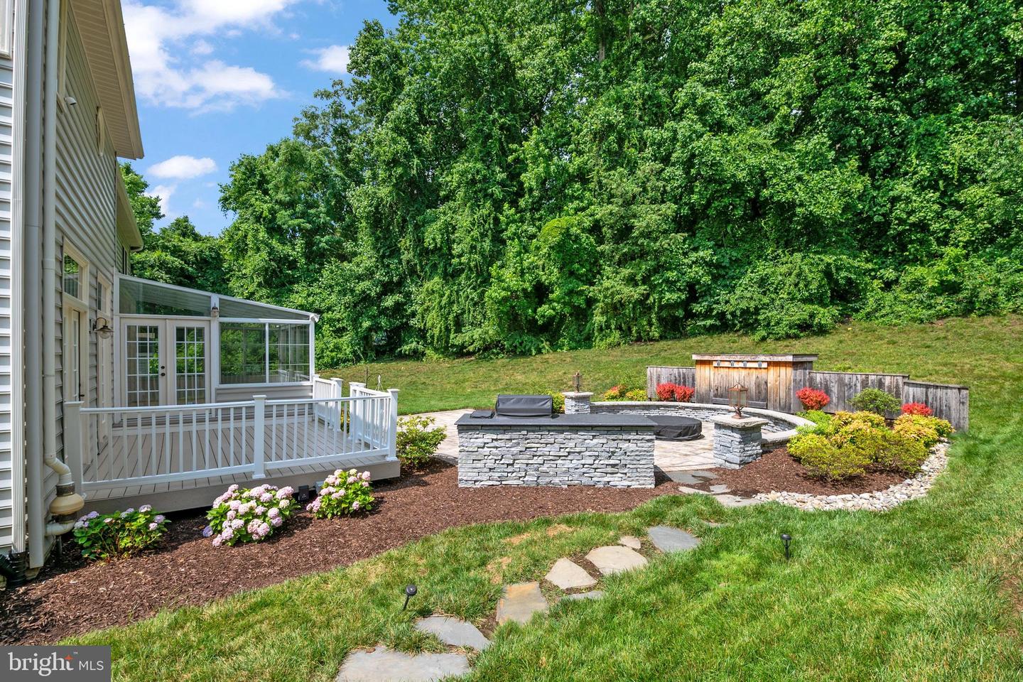 3 Sewall Ct Property Photo 55