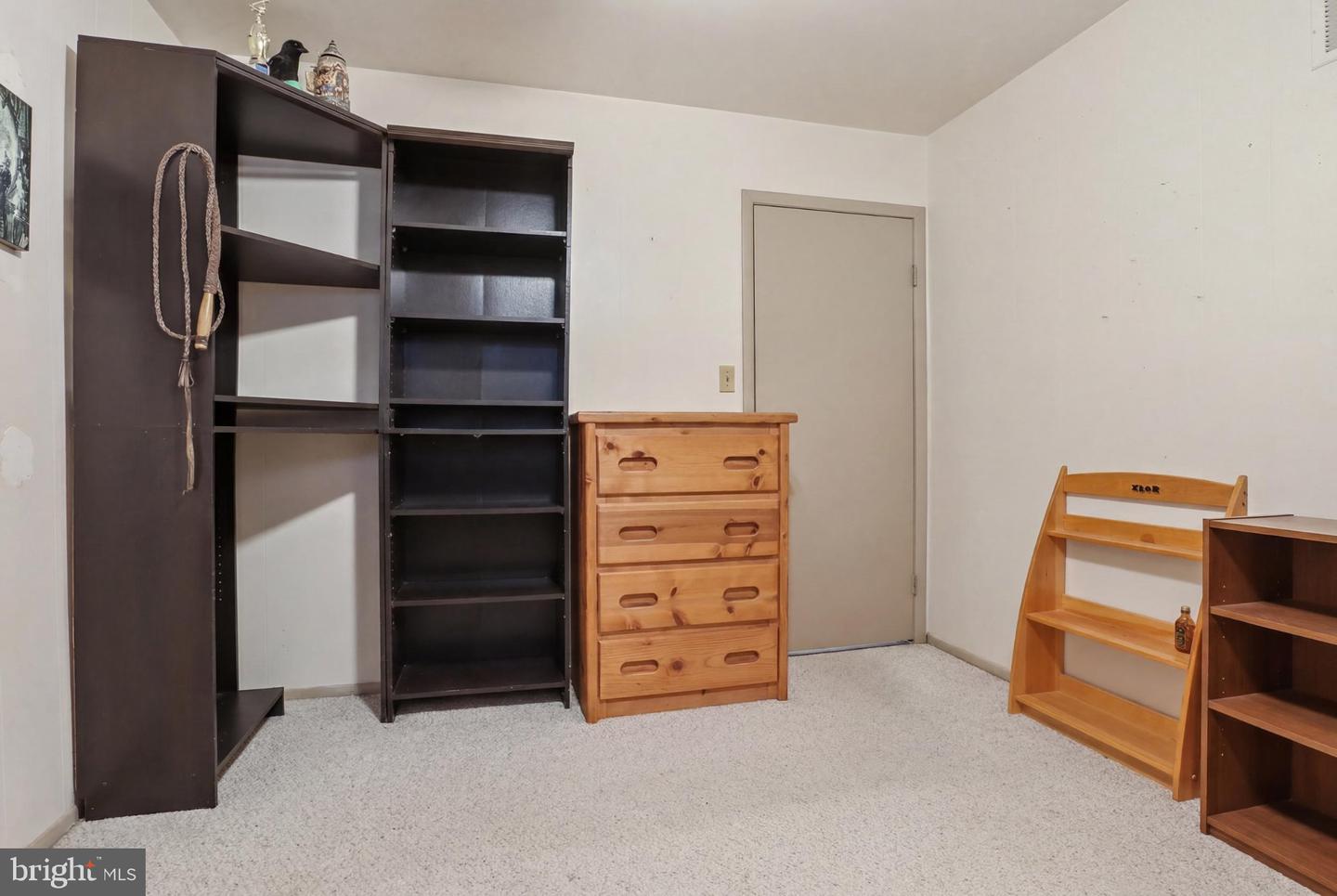 678 209th Property Photo 21