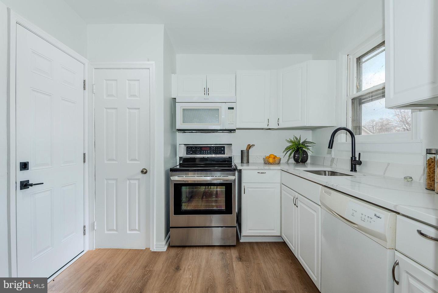 108 New Jersey Ave Nw Property Photo 4