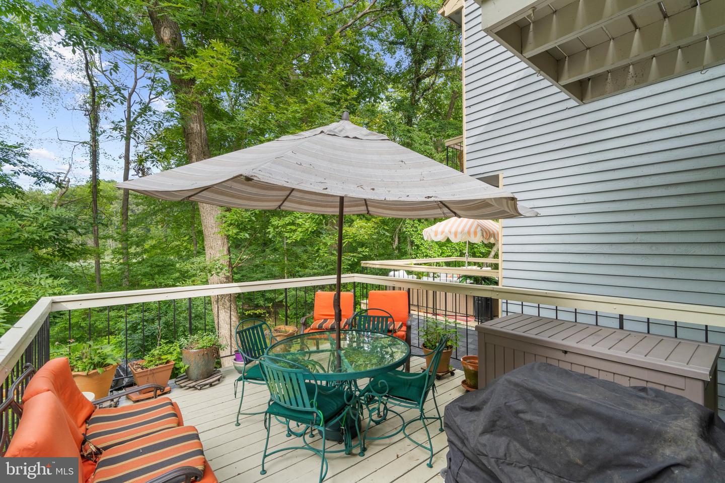 436 Cranes Roost Ct Property Photo 8
