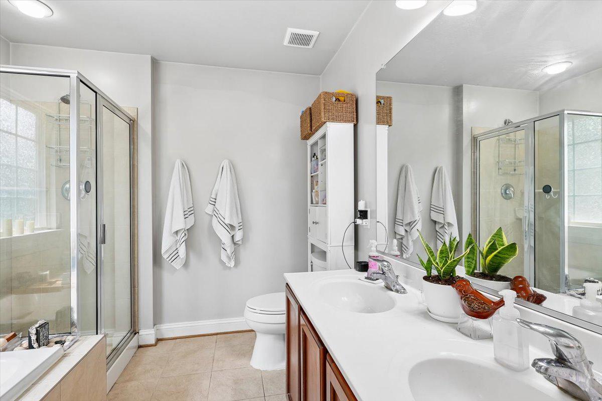 803 Gardenia Rd #2 Property Photo 24