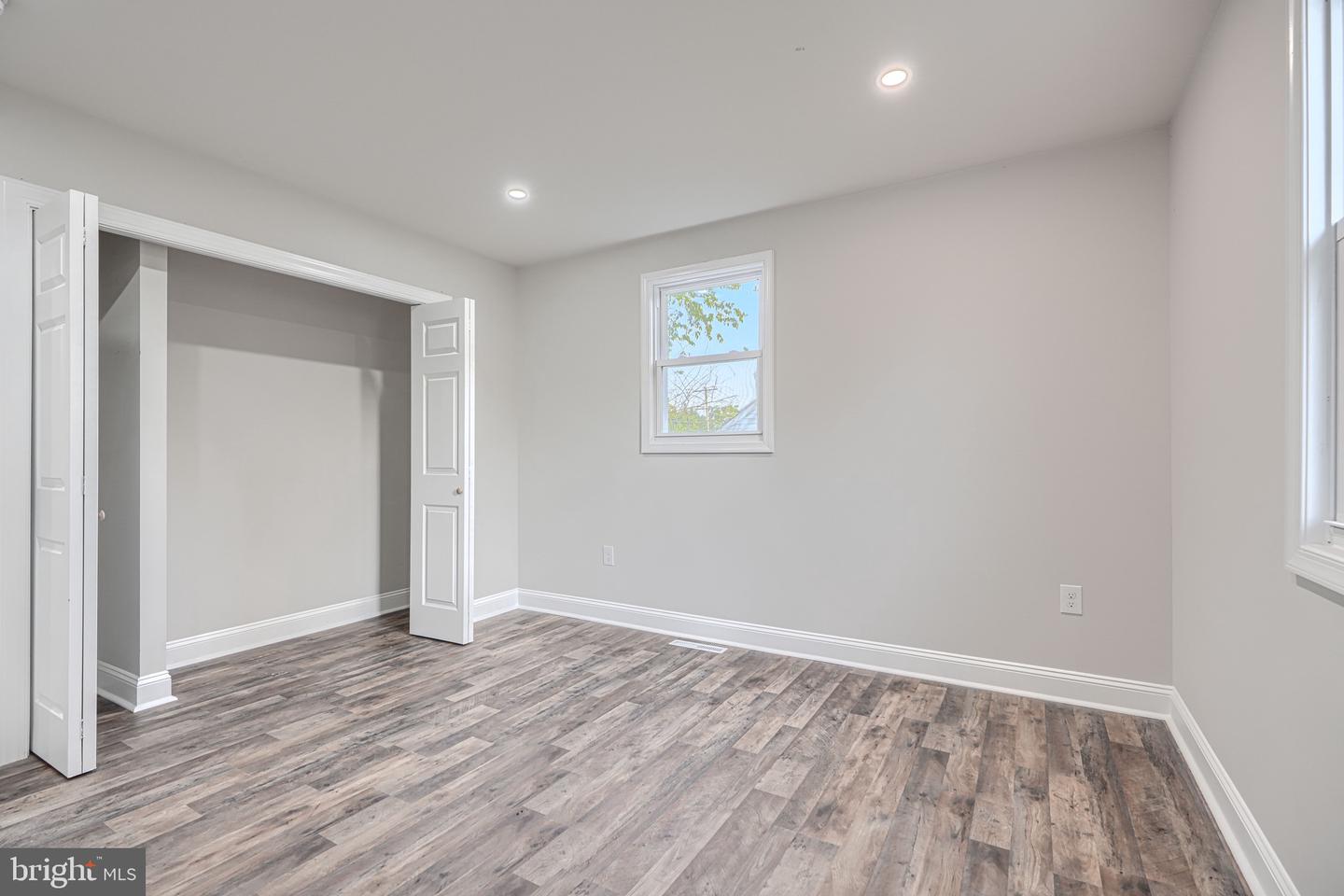 7518 Harmans Rd Property Photo 21