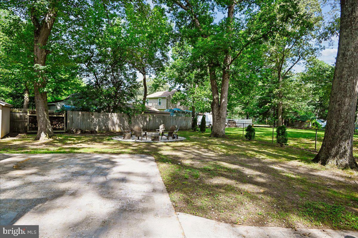 252 Magothy Bridge Rd Property Photo 29