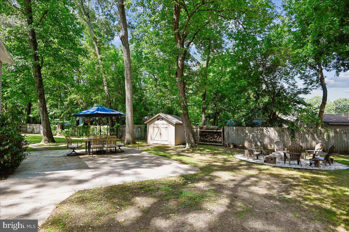 252 Magothy Bridge Rd Property Photo 30