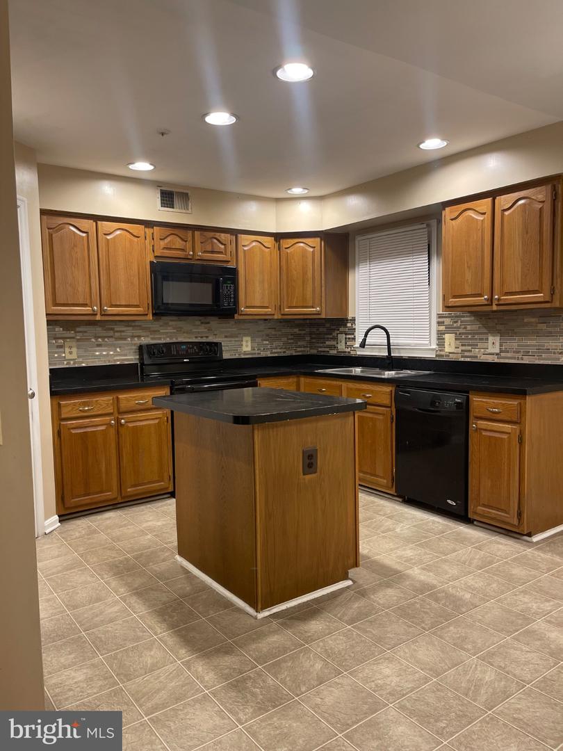 2235 Conquest Way #57 Property Photo 16
