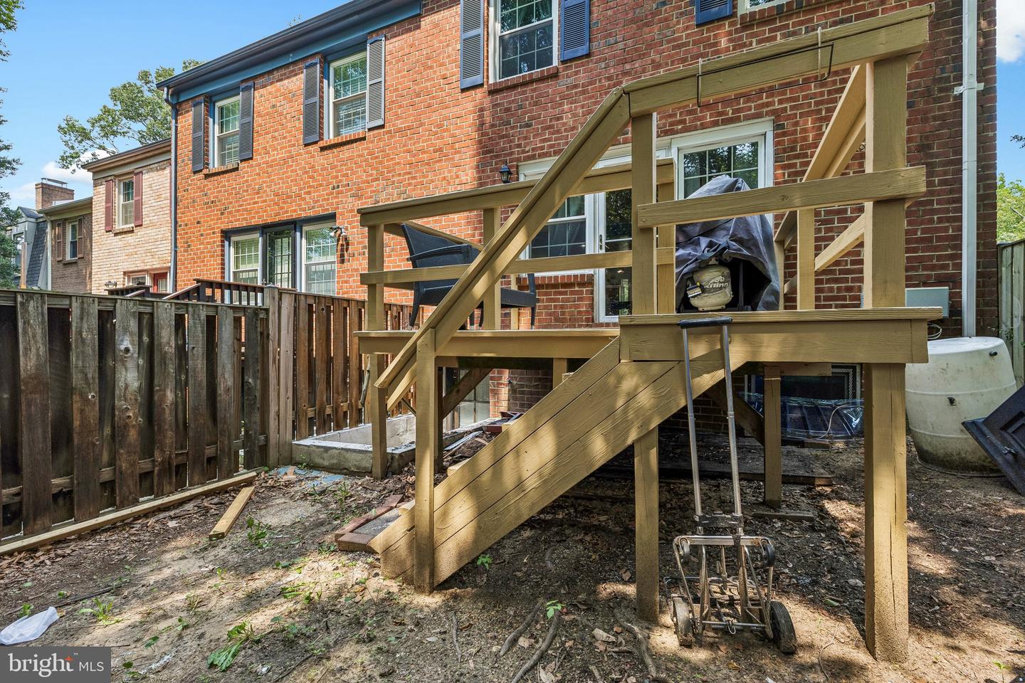 1501 Carlyle Dr Property Photo 15