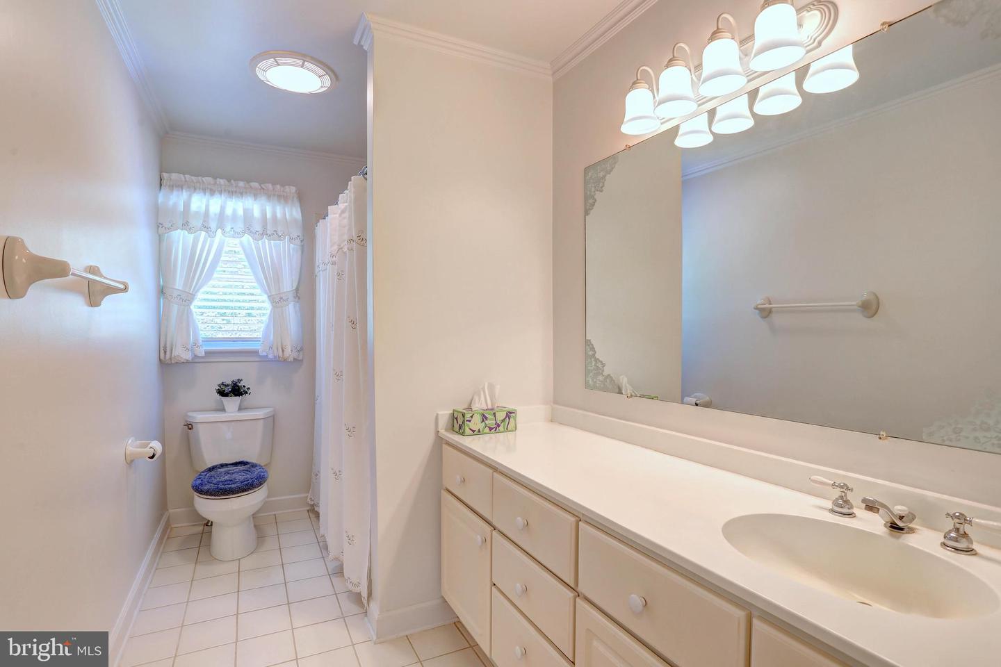 1116 Rutlandview Dr Property Photo 38