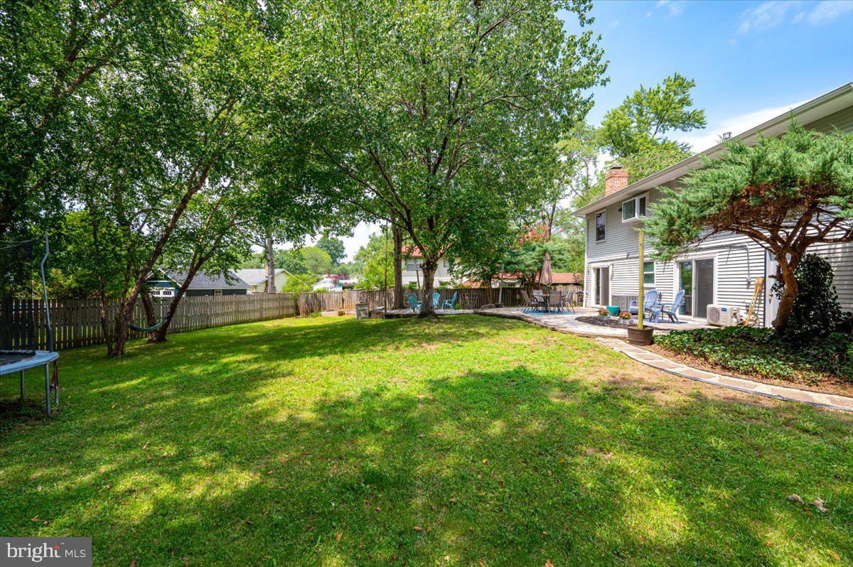 1710 Fallsway Dr Property Photo 38