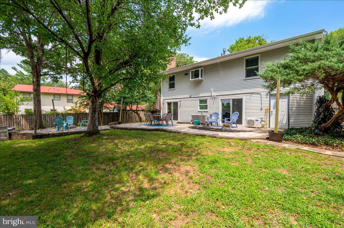1710 Fallsway Dr Property Photo 40