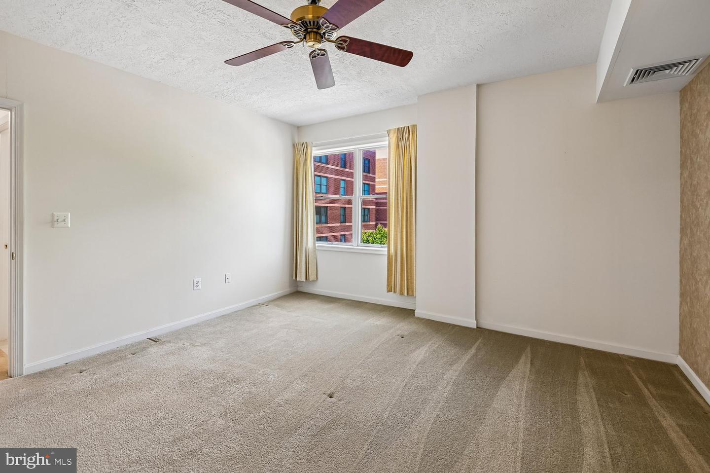 604 Mckinsey Park Dr #301 Property Photo 25