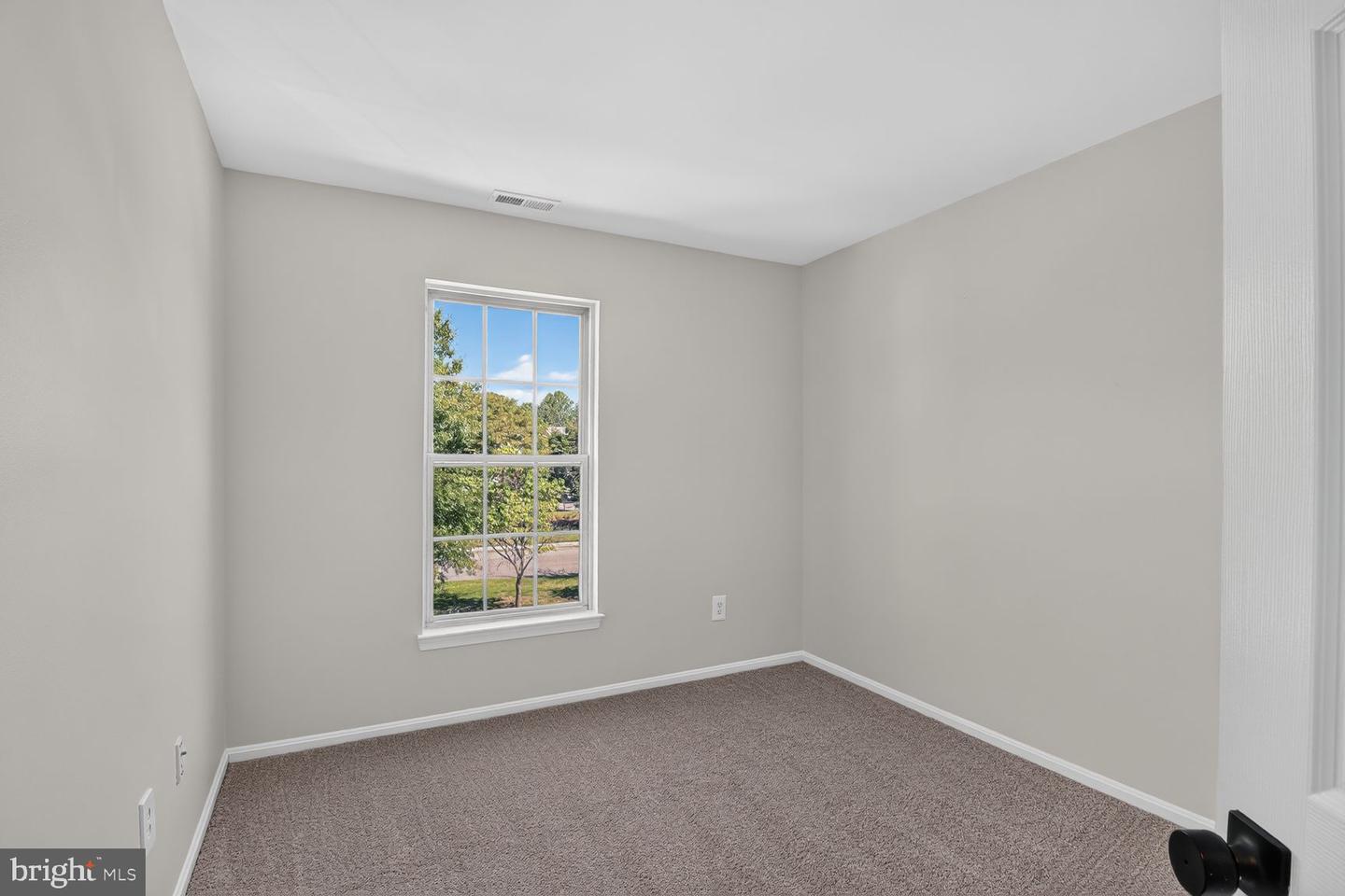 207 Miles River Ct Property Photo 13