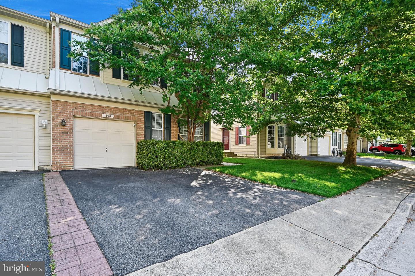 143 Leeds Creek Cir Property Photo 1