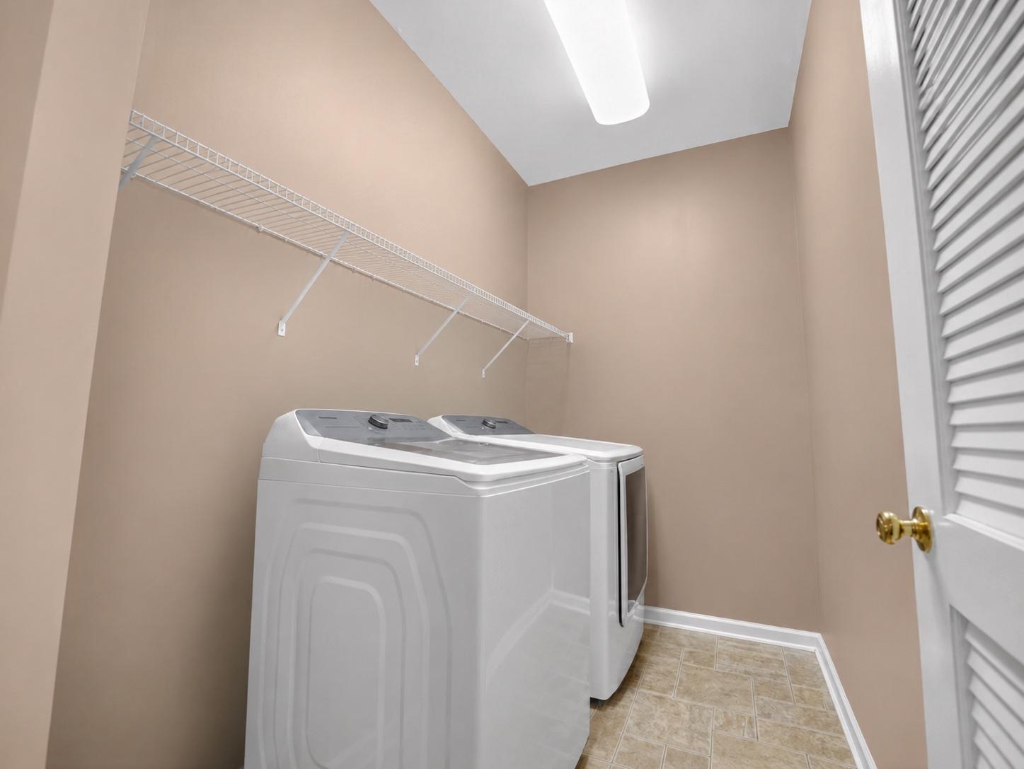 1712 Allerford Dr Property Photo 22