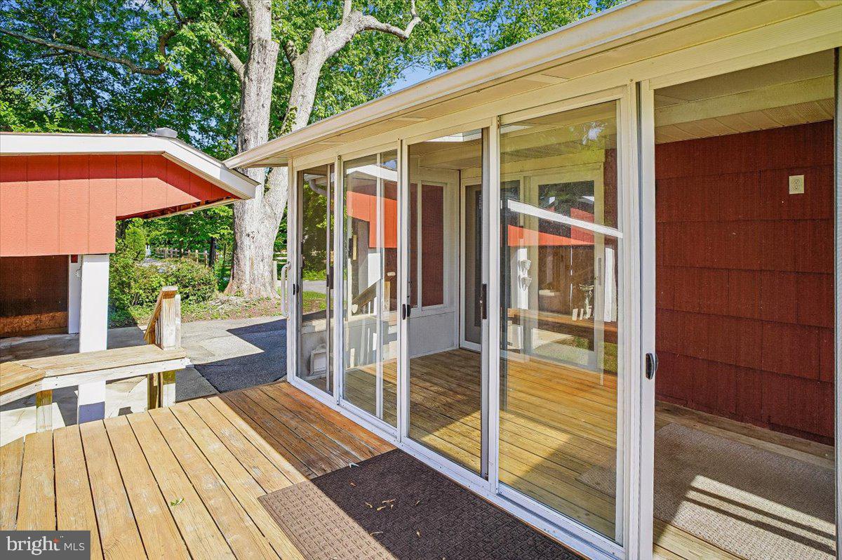 4866 Church Ln Property Photo 15