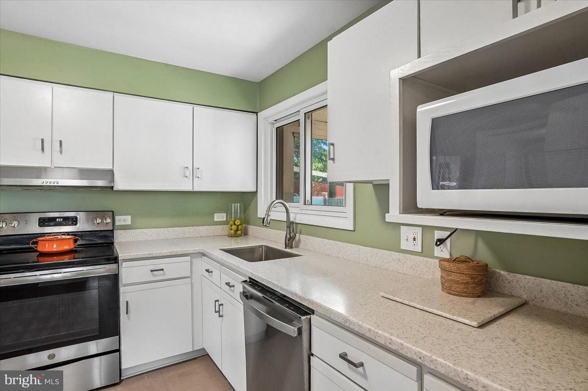 4866 Church Ln Property Photo 40