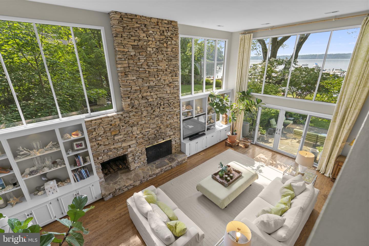 202 Severn River Rd Property Photo 18