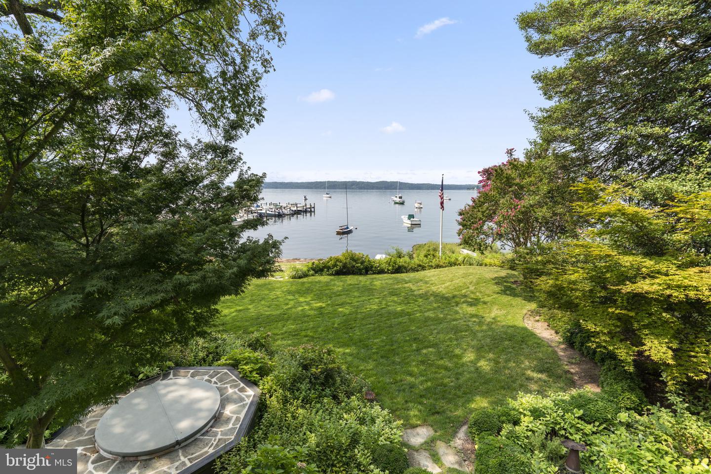 202 Severn River Rd Property Photo 33