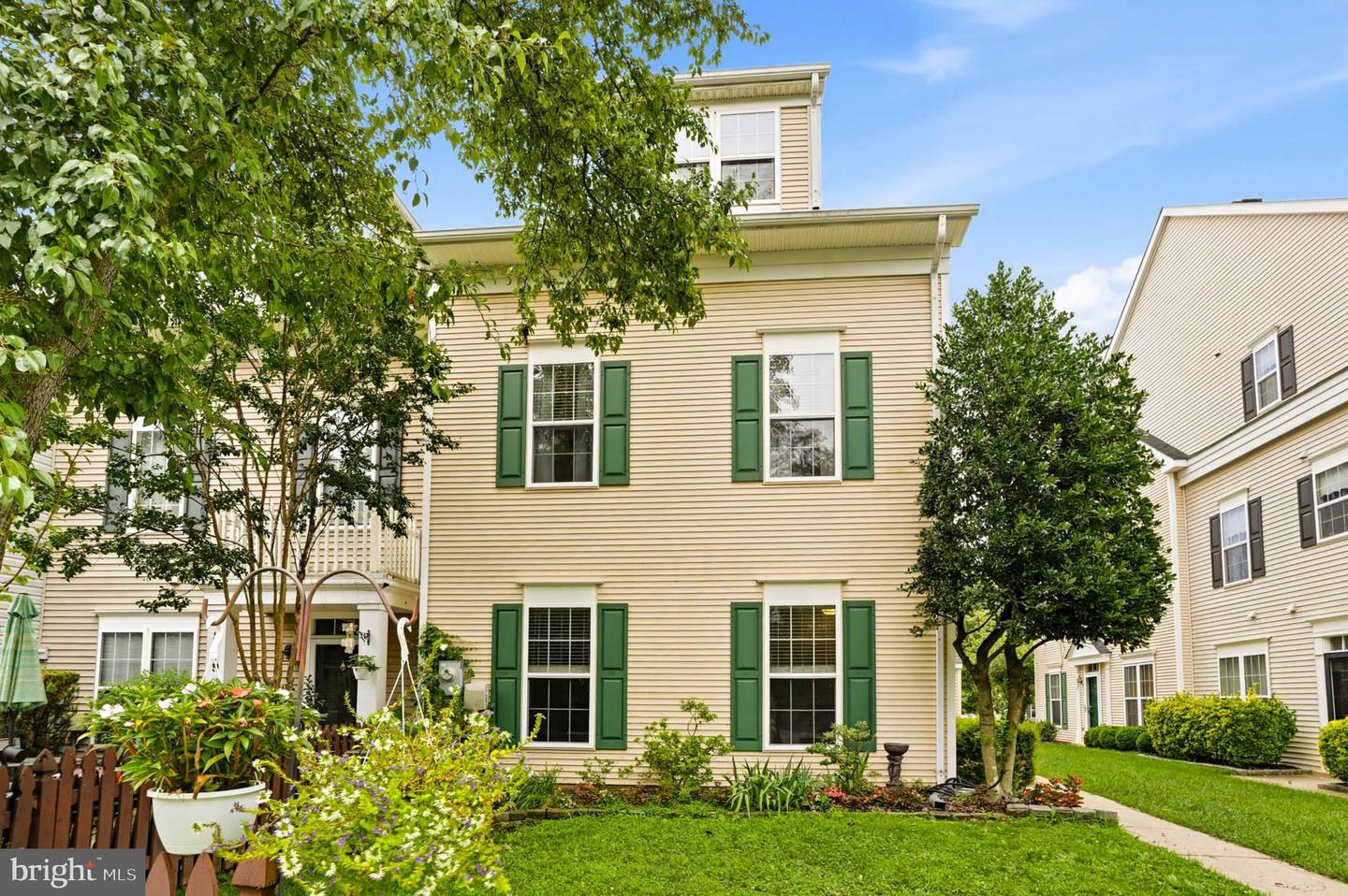 8721 Spring Brook Way Property Photo 1