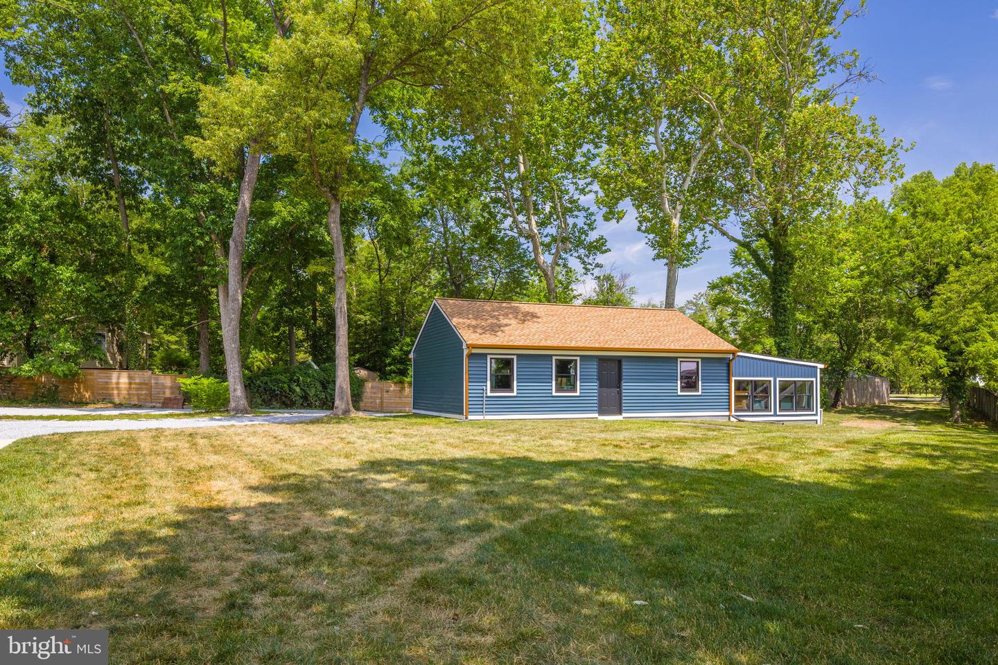 1018 Magothy Ave Property Photo 84