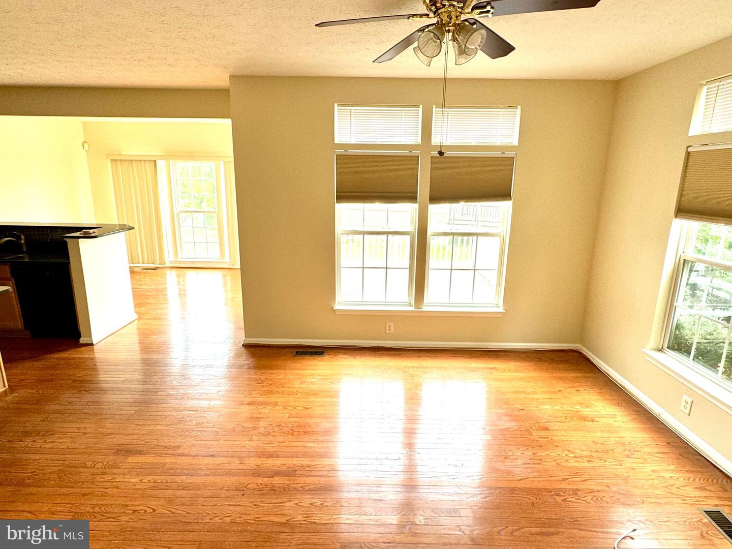 2429 Knapps Way Property Photo 6