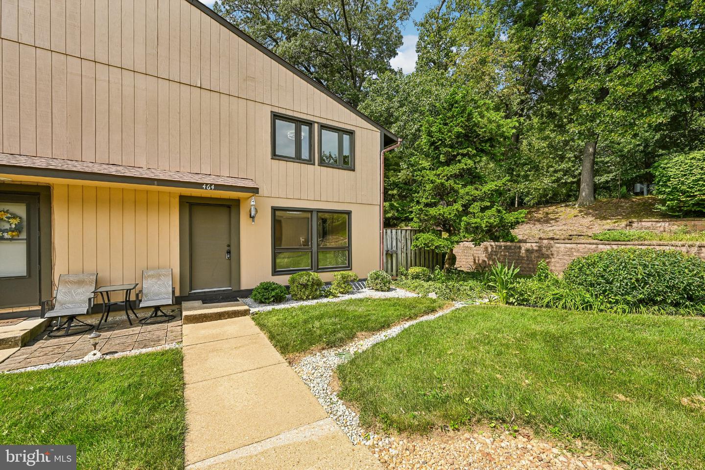 464 West Ct Property Photo 7
