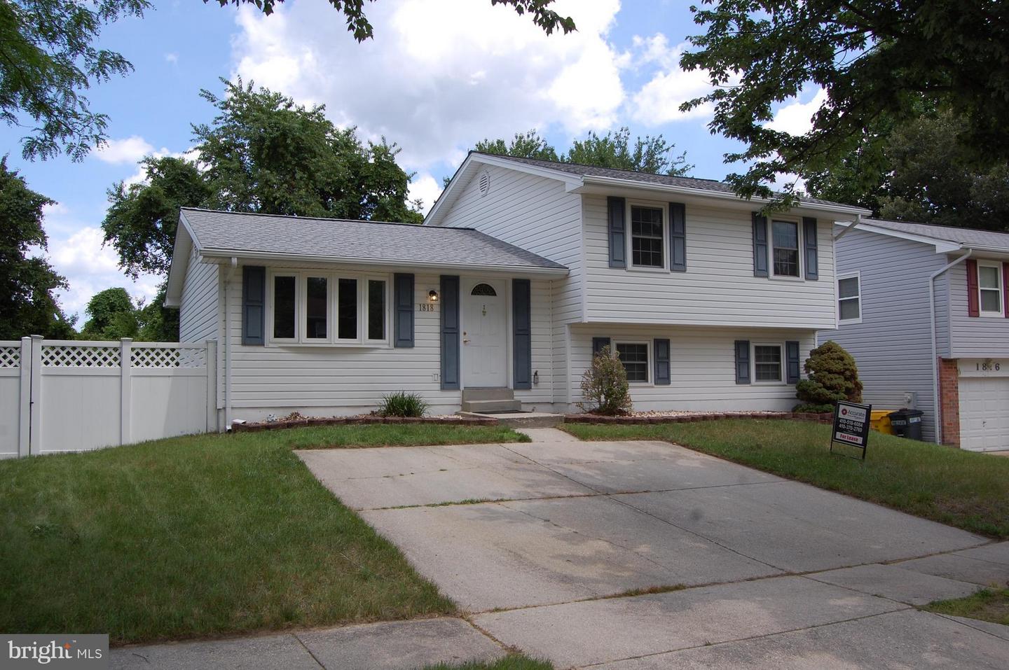 1818 Montreal Rd Property Photo 1