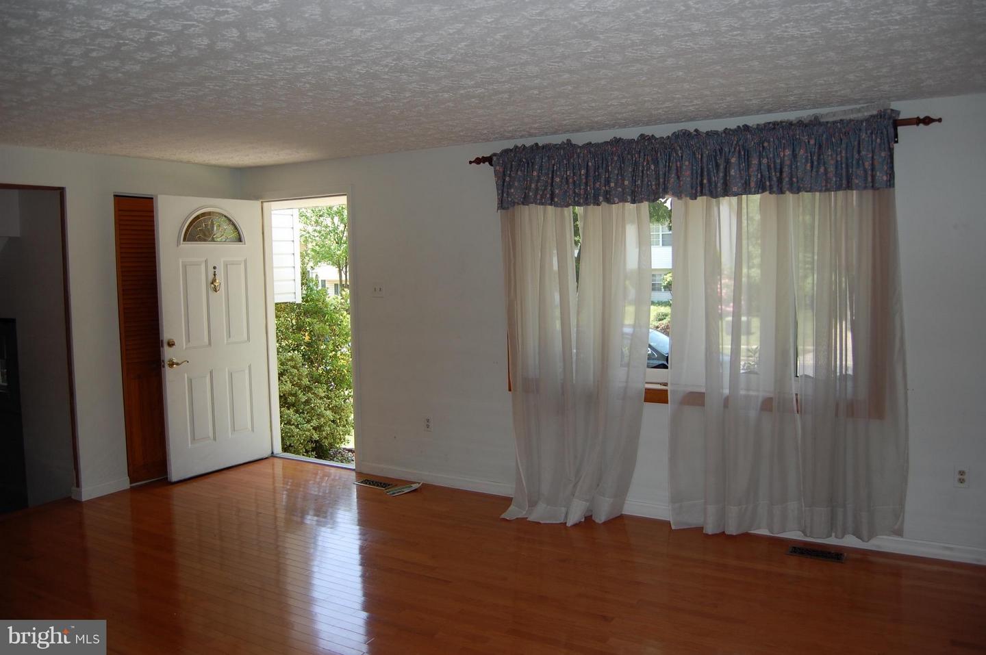 1818 Montreal Rd Property Photo 2