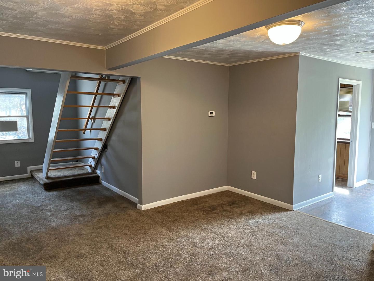 7403 Ridge Rd Property Photo 22
