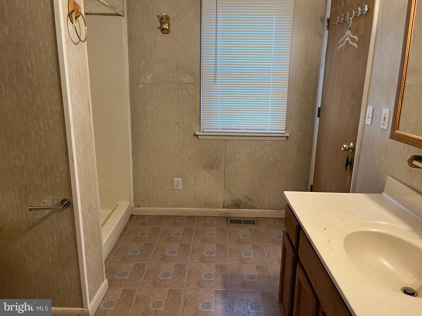 7403 Ridge Rd Property Photo 29