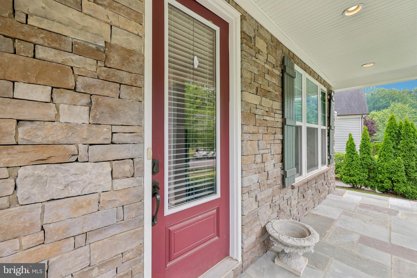 2209 Jacob Way Property Photo 11