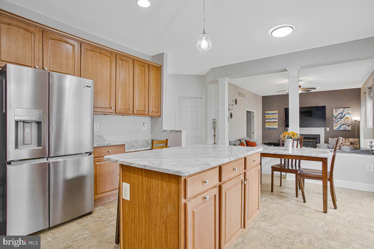 908 Enfield Way Property Photo 15