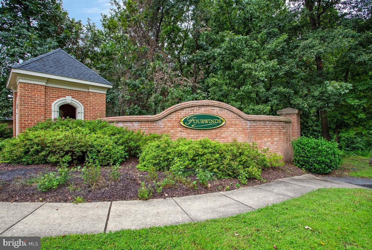 908 Enfield Way Property Photo 50