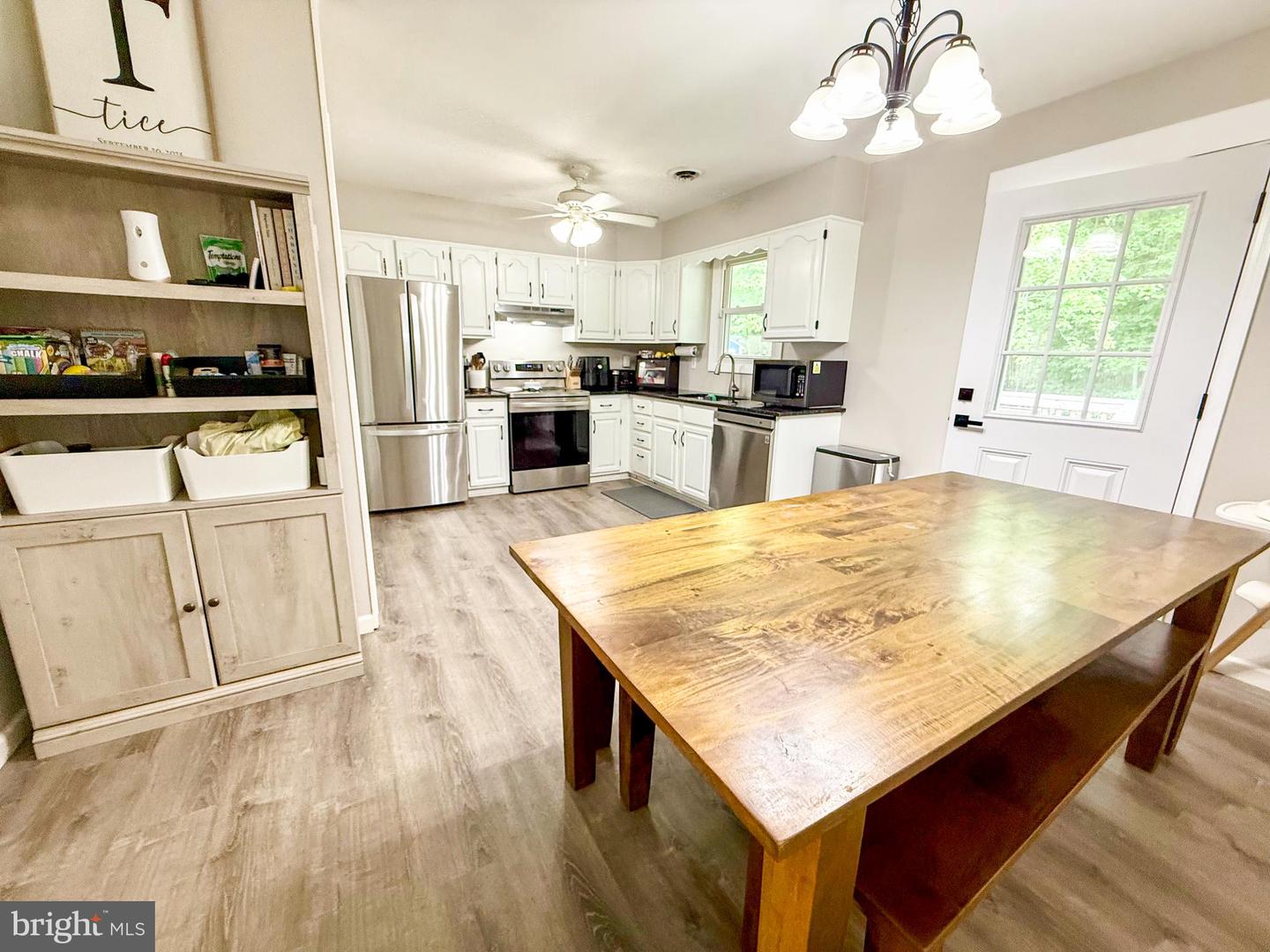 5649 Shady Side Rd Property Photo 10
