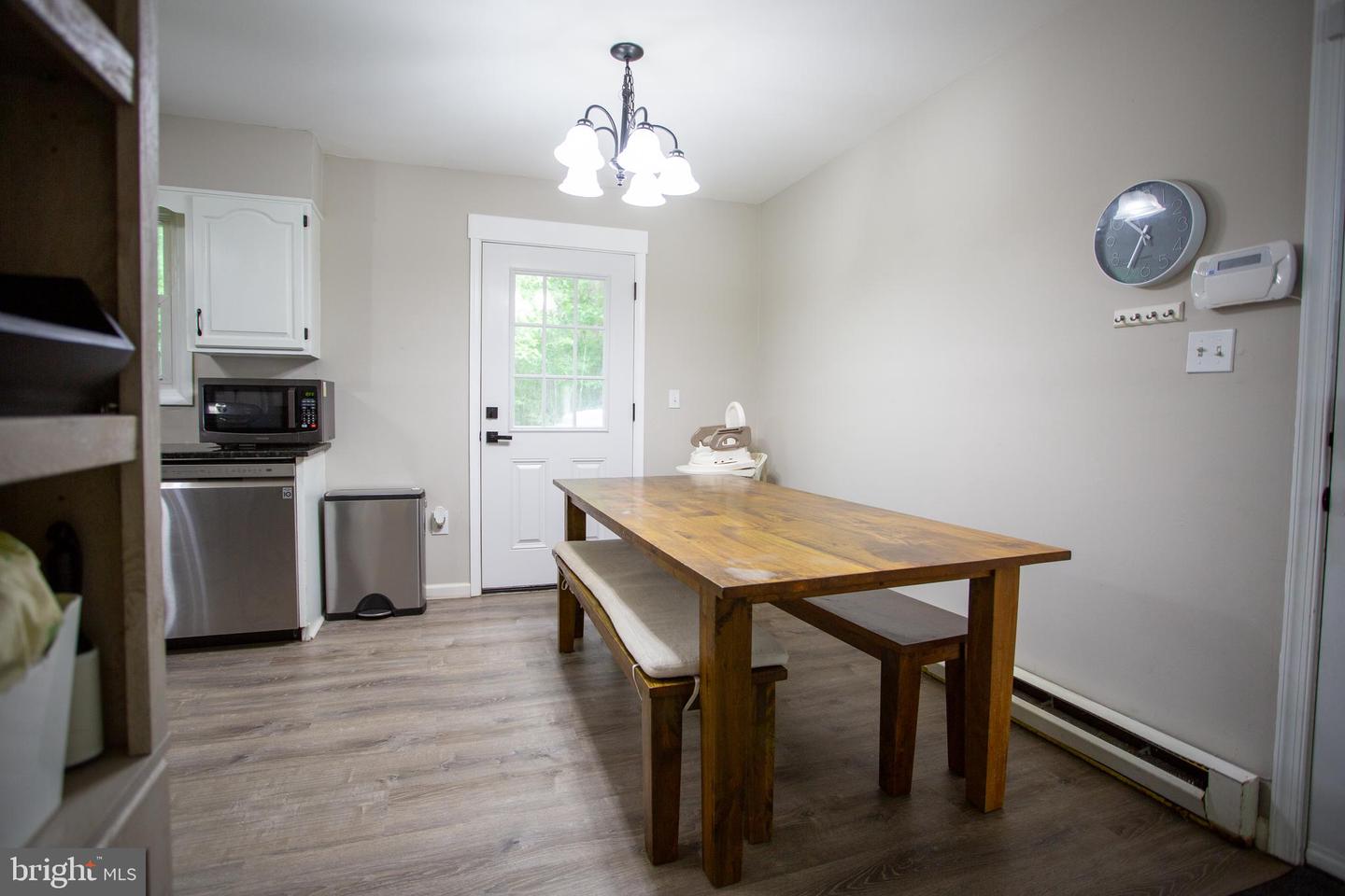 5649 Shady Side Rd Property Photo 11
