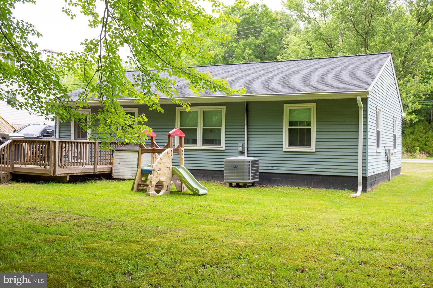 5649 Shady Side Rd Property Photo 35