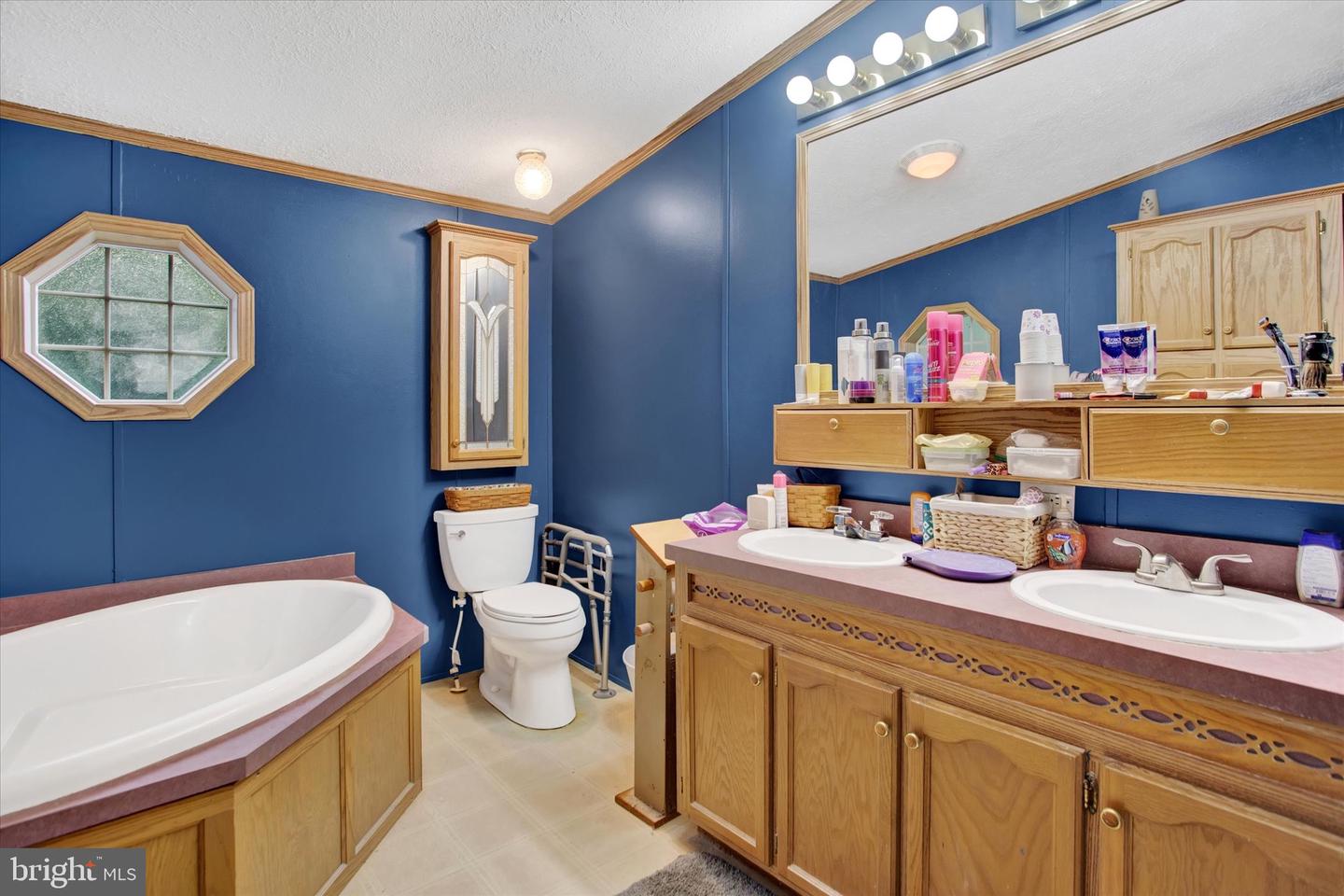 86 Edwards Ln Property Photo 17