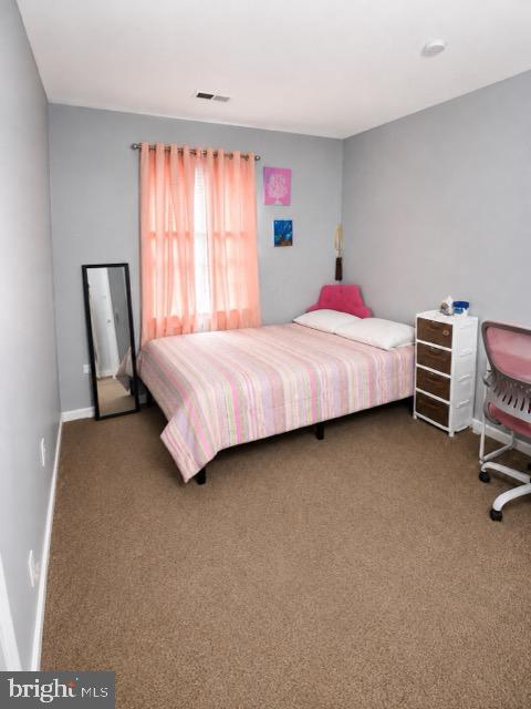 1226 Holmespun Dr Property Photo 10