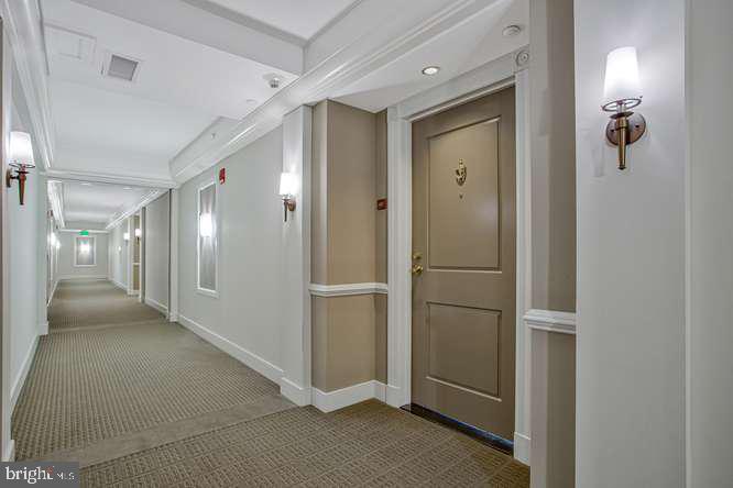 5 Park Pl #431 Property Photo 2