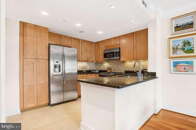 5 Park Pl #431 Property Photo 36