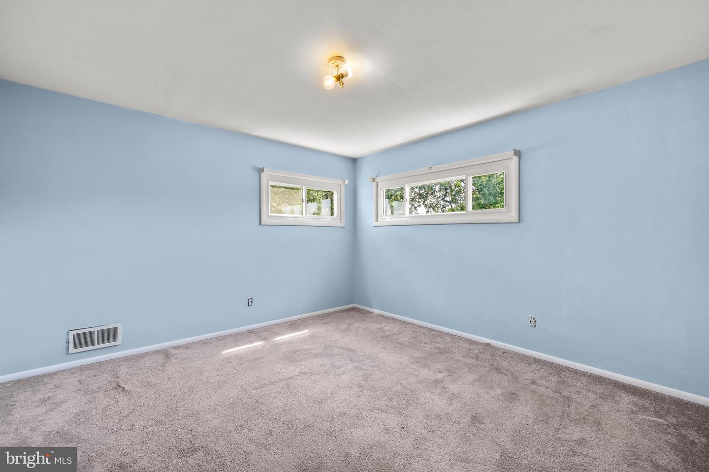 115 Martin Rd Property Photo 12