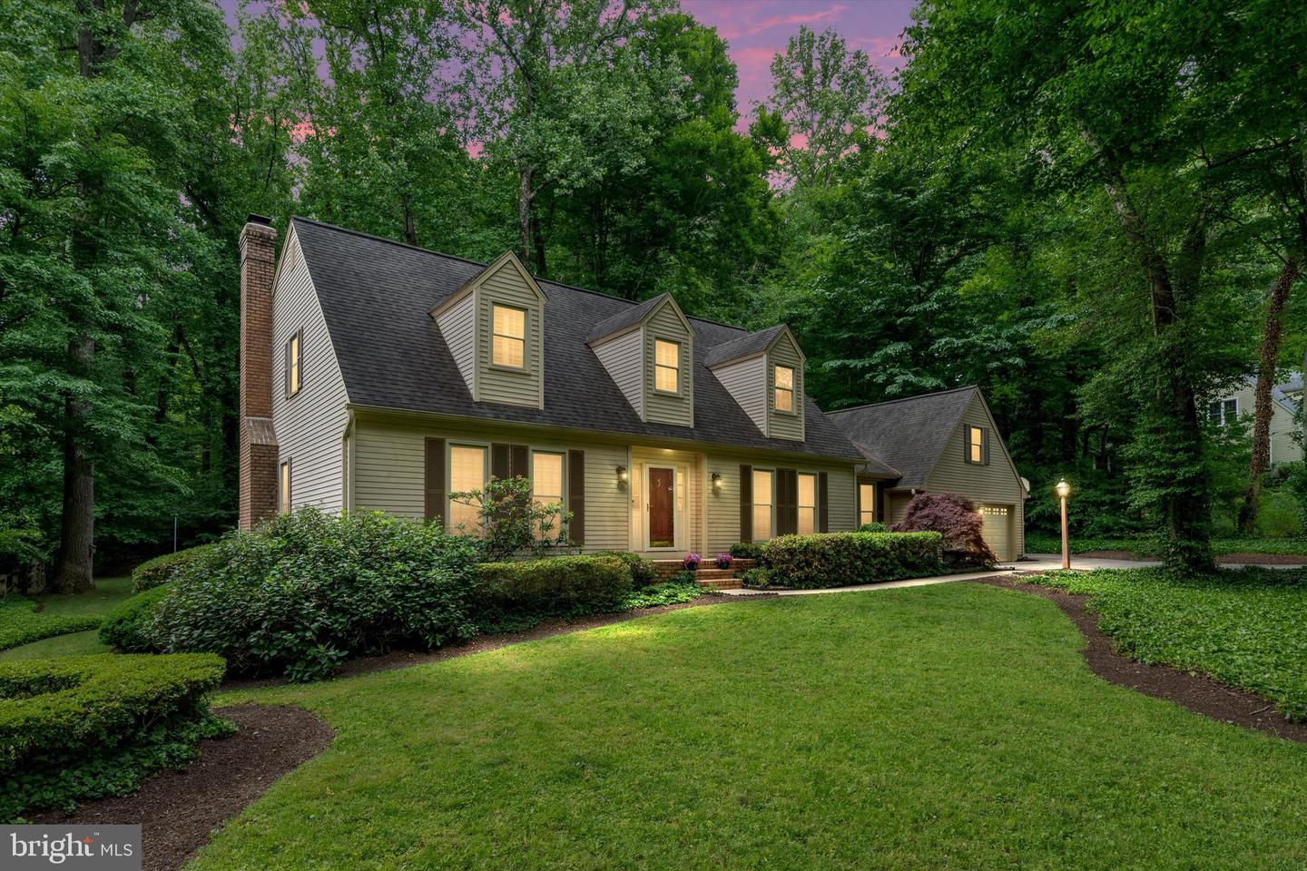 21 OLD STURBRIDGE RD
