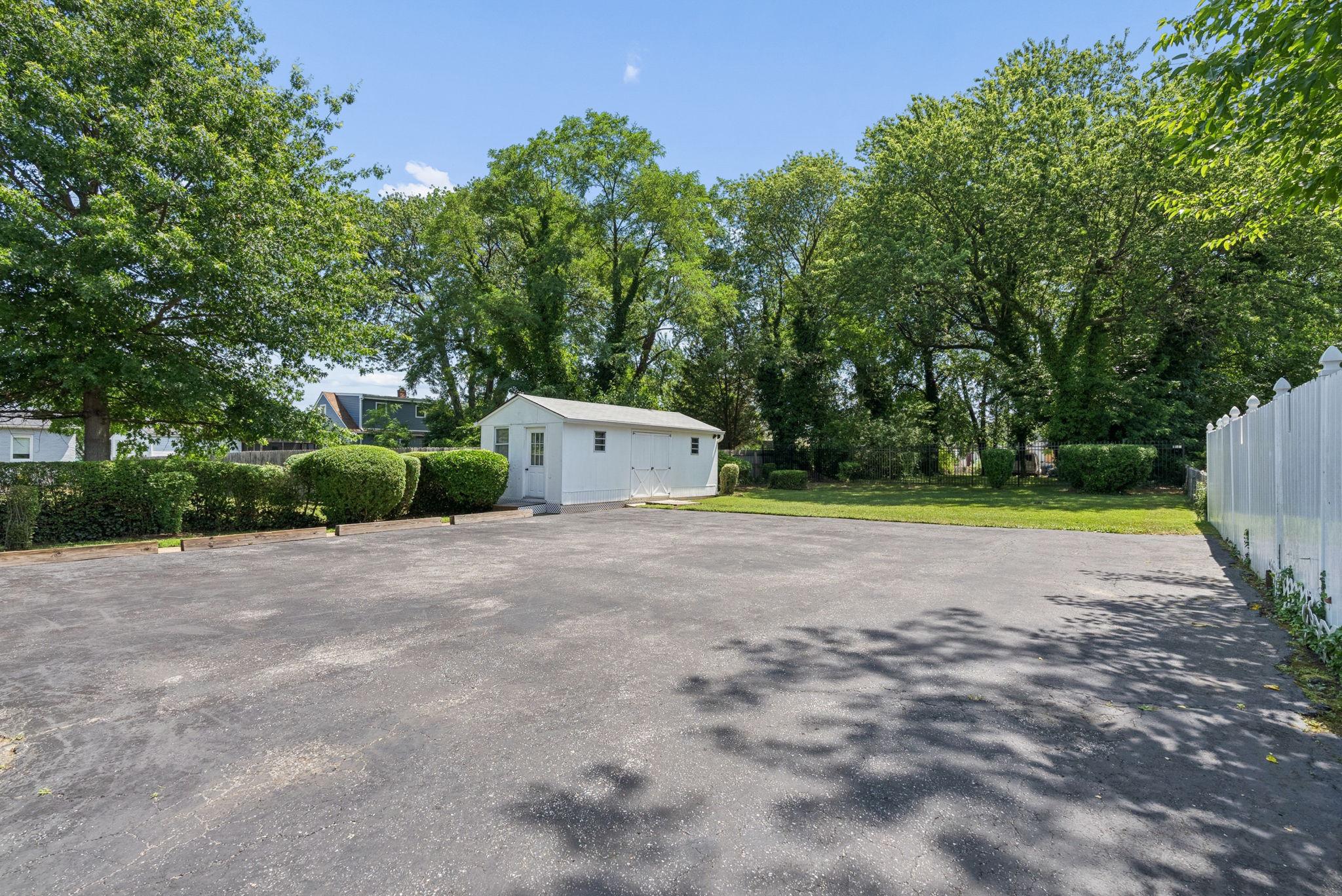 19 Old Solomons Island Rd Property Photo 36